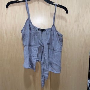 Kendall and Kylie, Small, grey